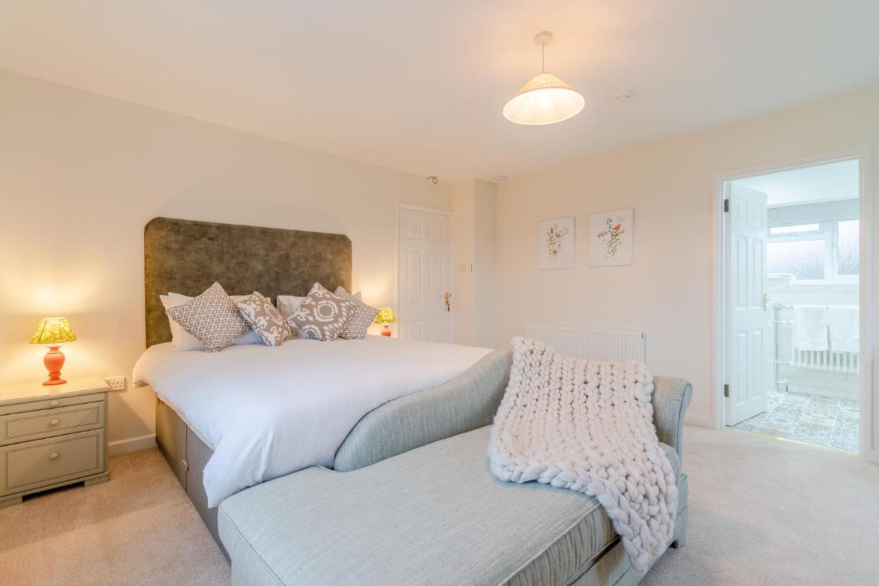 Banbury Hill Farmhouse ชาร์ลเบอรี ภายนอก รูปภาพ