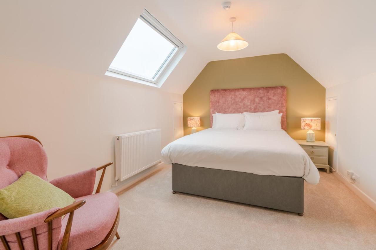 Banbury Hill Farmhouse ชาร์ลเบอรี ภายนอก รูปภาพ