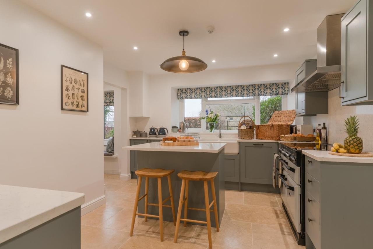 Banbury Hill Farmhouse ชาร์ลเบอรี ภายนอก รูปภาพ